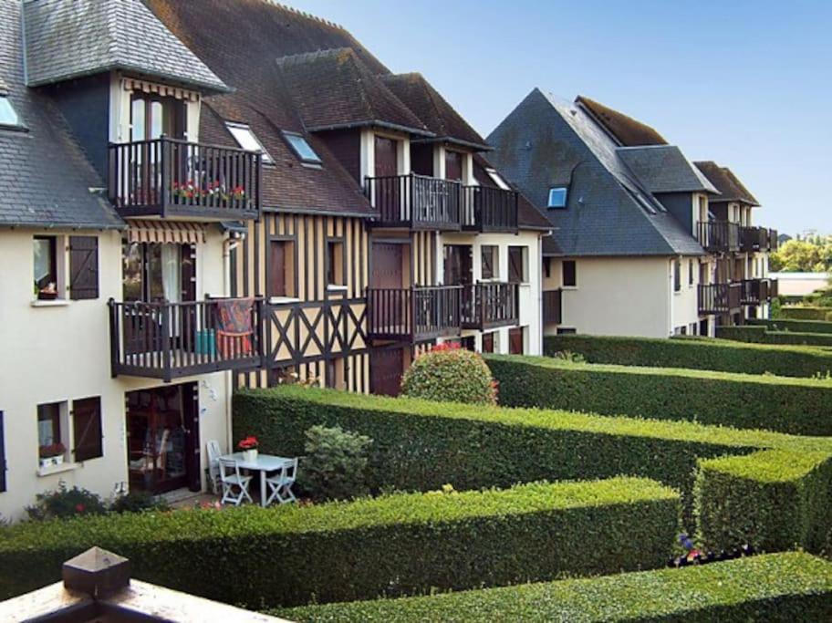 Ravissant Cottage Avec Jardin, Refait A Neuf, 2 A 5 Pers Cabourg Exterior foto